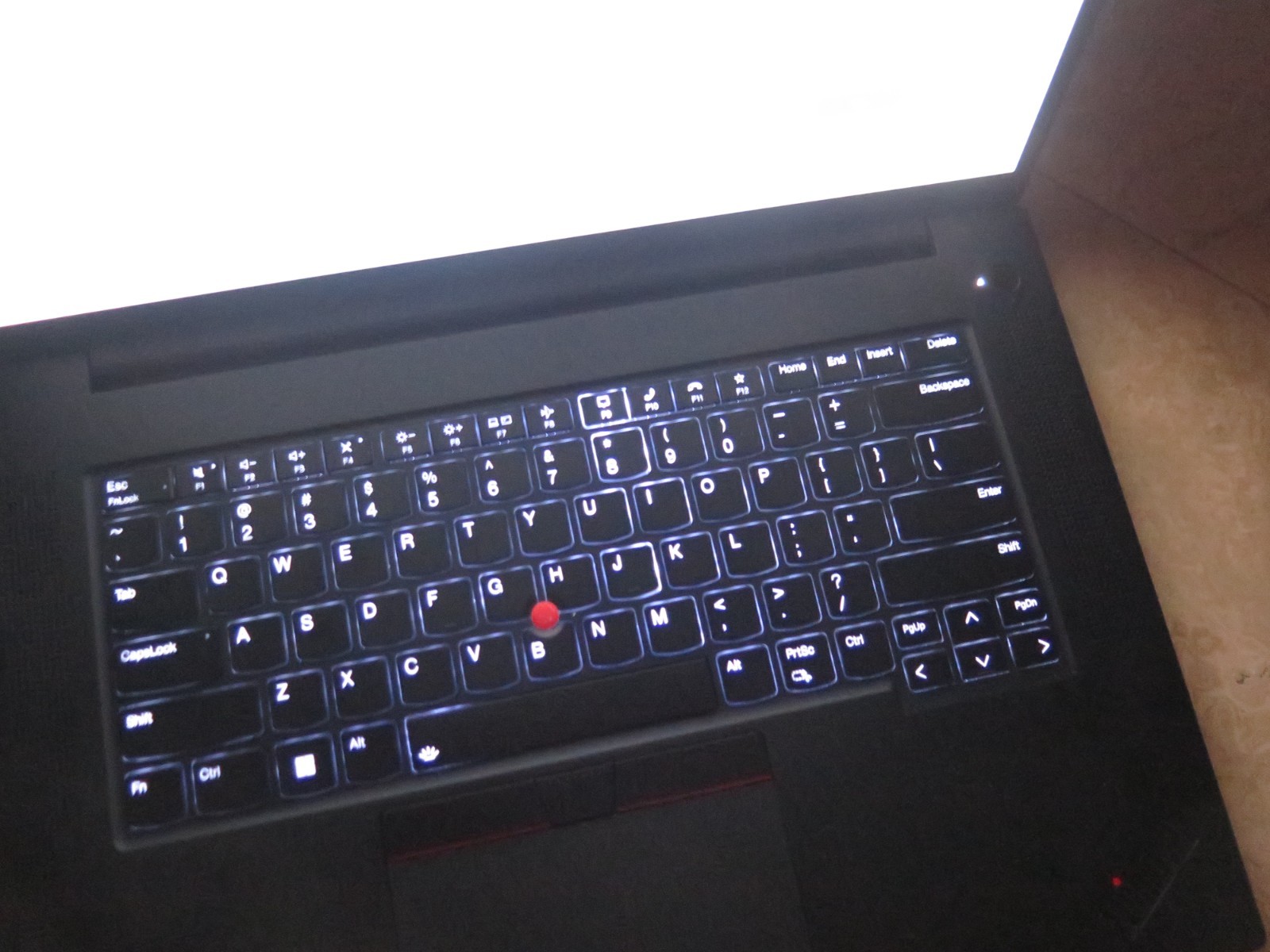 LENOVO THINKPAD P1 GEN 5 4K TOUCH 16″ I7-12800H 2.40GHZ 16GB 512GB BATT @ ONLY64