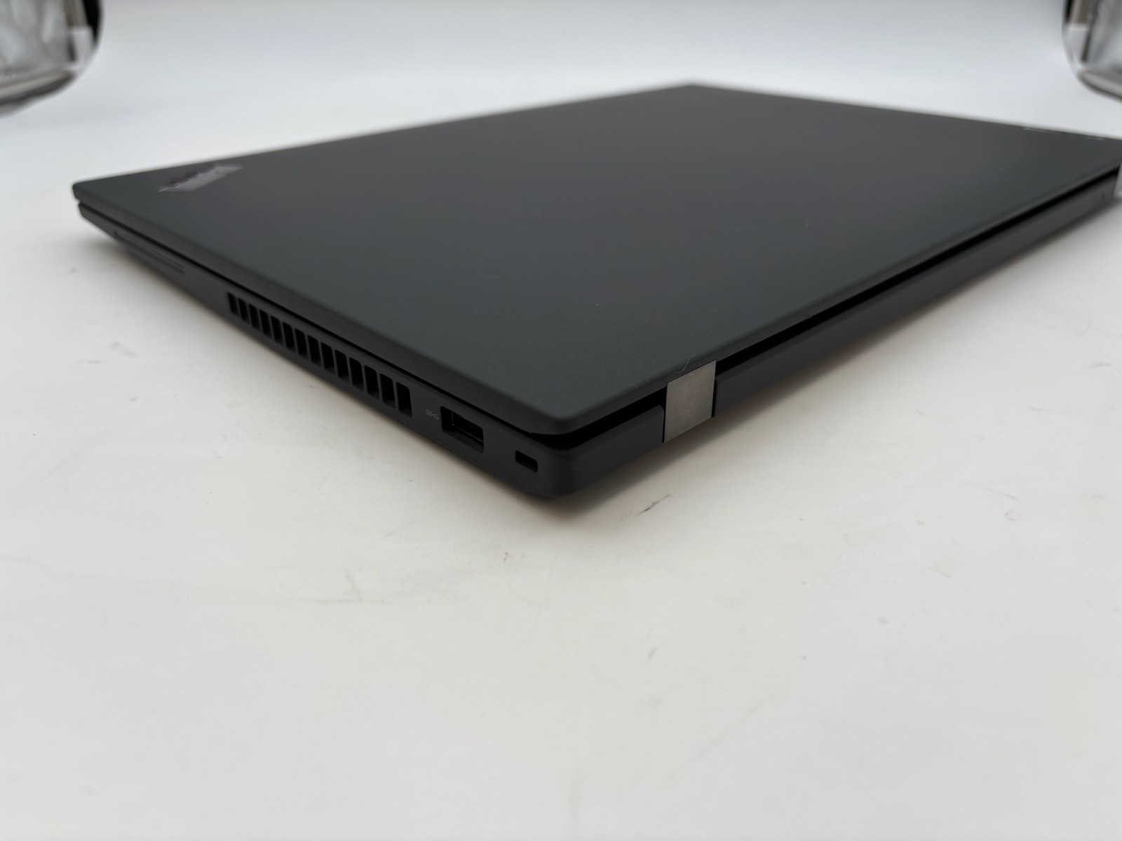 Lenovo ThinkPad T16 Gen 1 16″ 512 GB SSD 16 GB RAM i5-1235U Windows 11 Pro