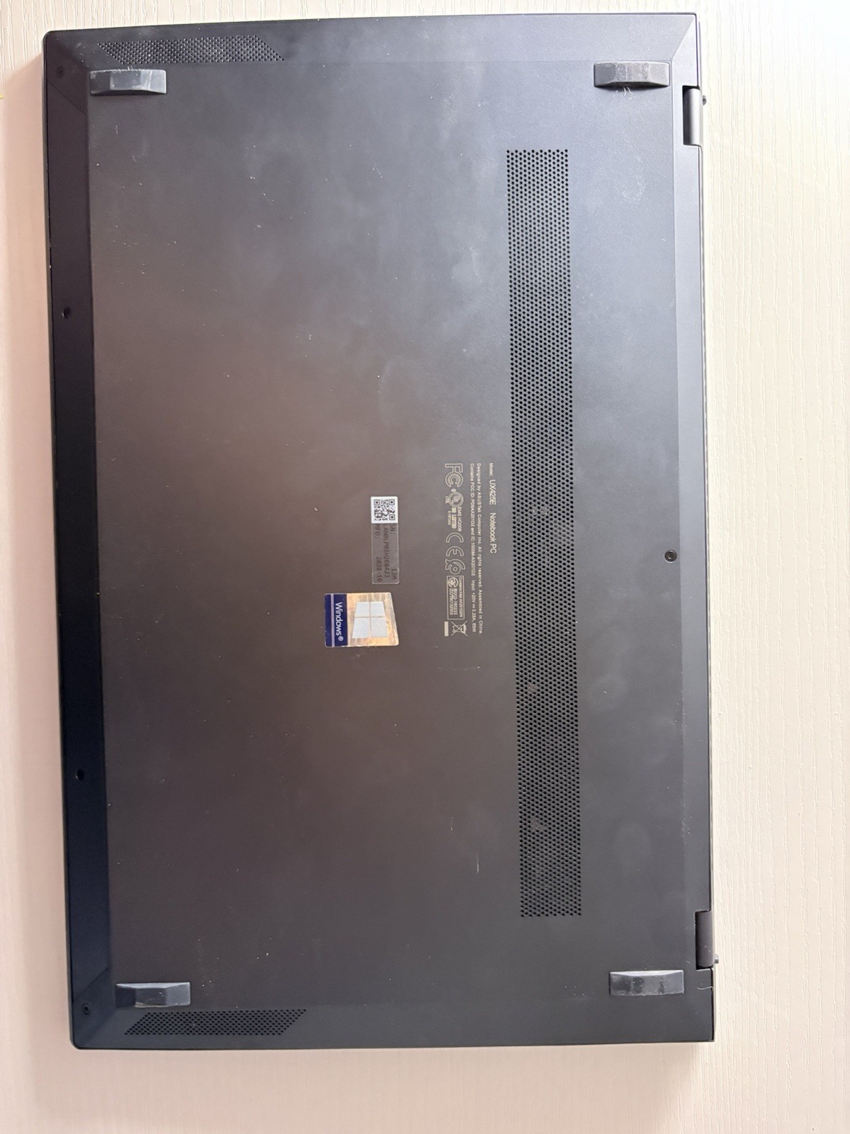 ASUS ZenBook 14 UX425E Laptop Intel Core i7-1165G7 8GB RAM Windows 11