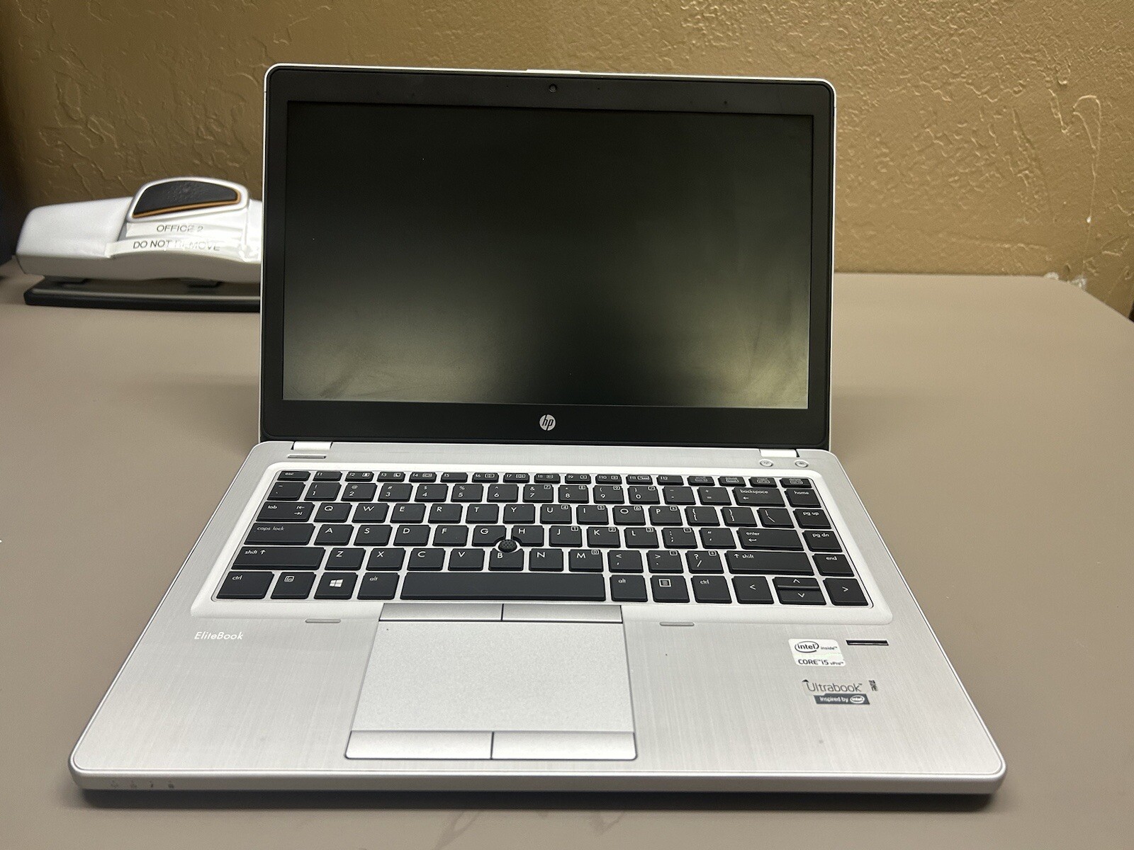 HP folio 9470m