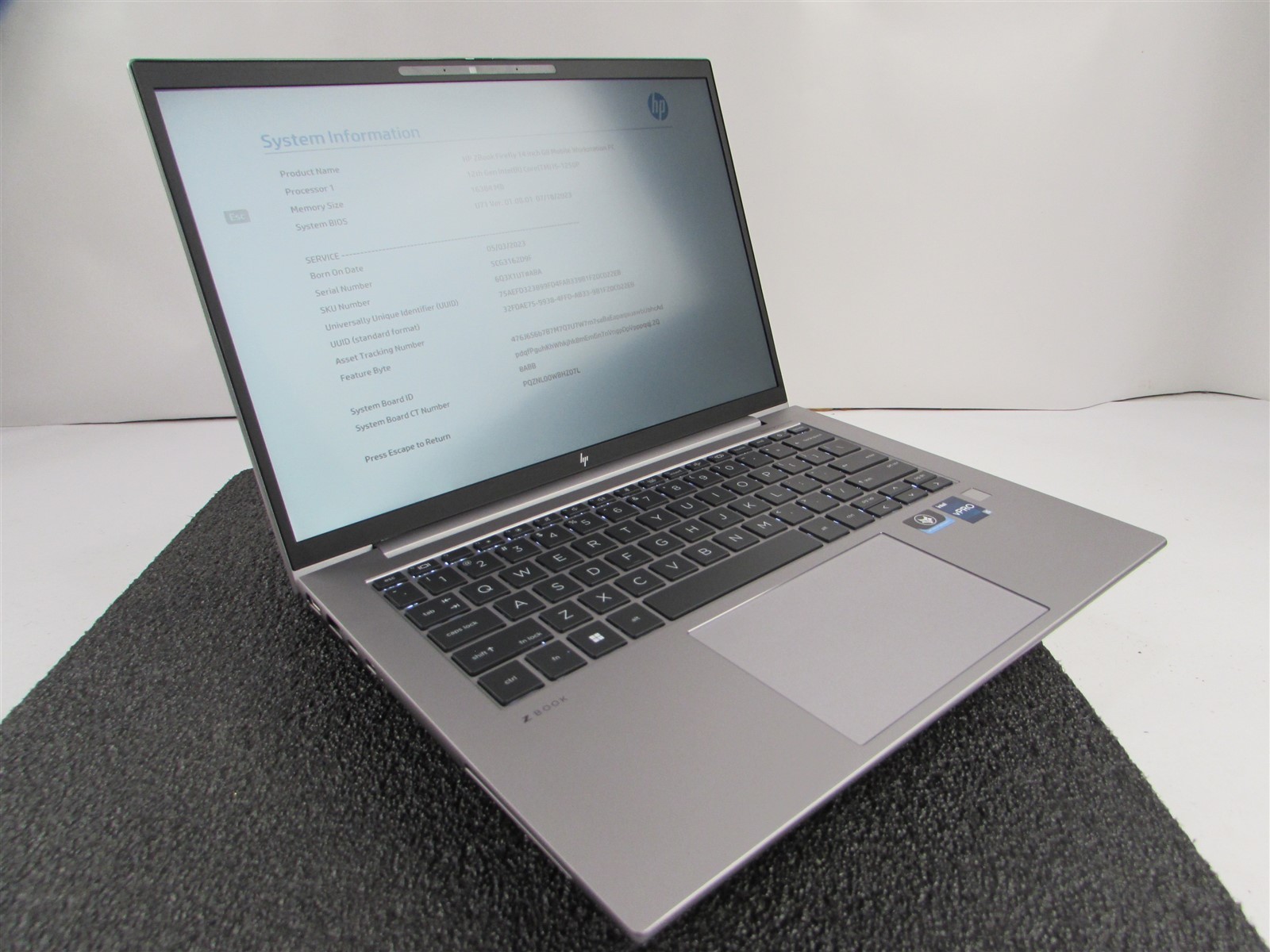 HP ZBOOK FIREFLY 14 (G9) 1920X1080 FHD CORE I5-1250P 256GB SSD 16GB RAM NO O.S