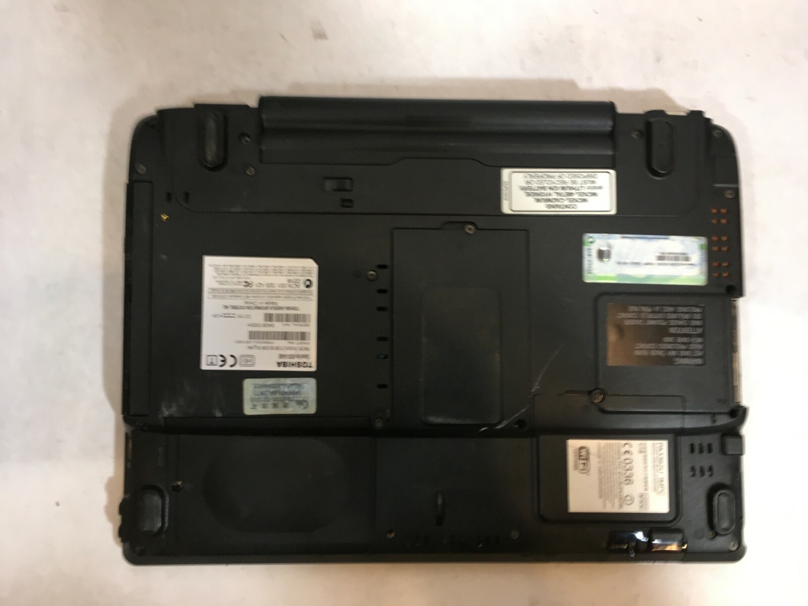 Toshiba Satellite M35-S456 512 MB Ram Powers On Freezes- FT