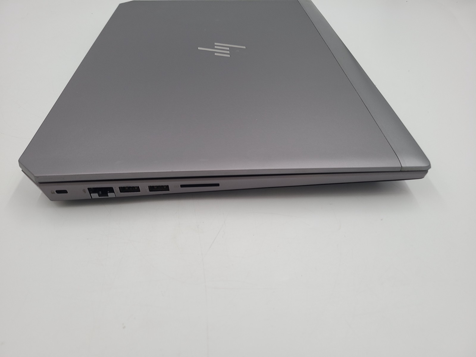 HP zBook 15 G6 i7-9850H 2.60GHz 48GB Ram 256GB SSD Win 11 Pro NVIDIA T2000