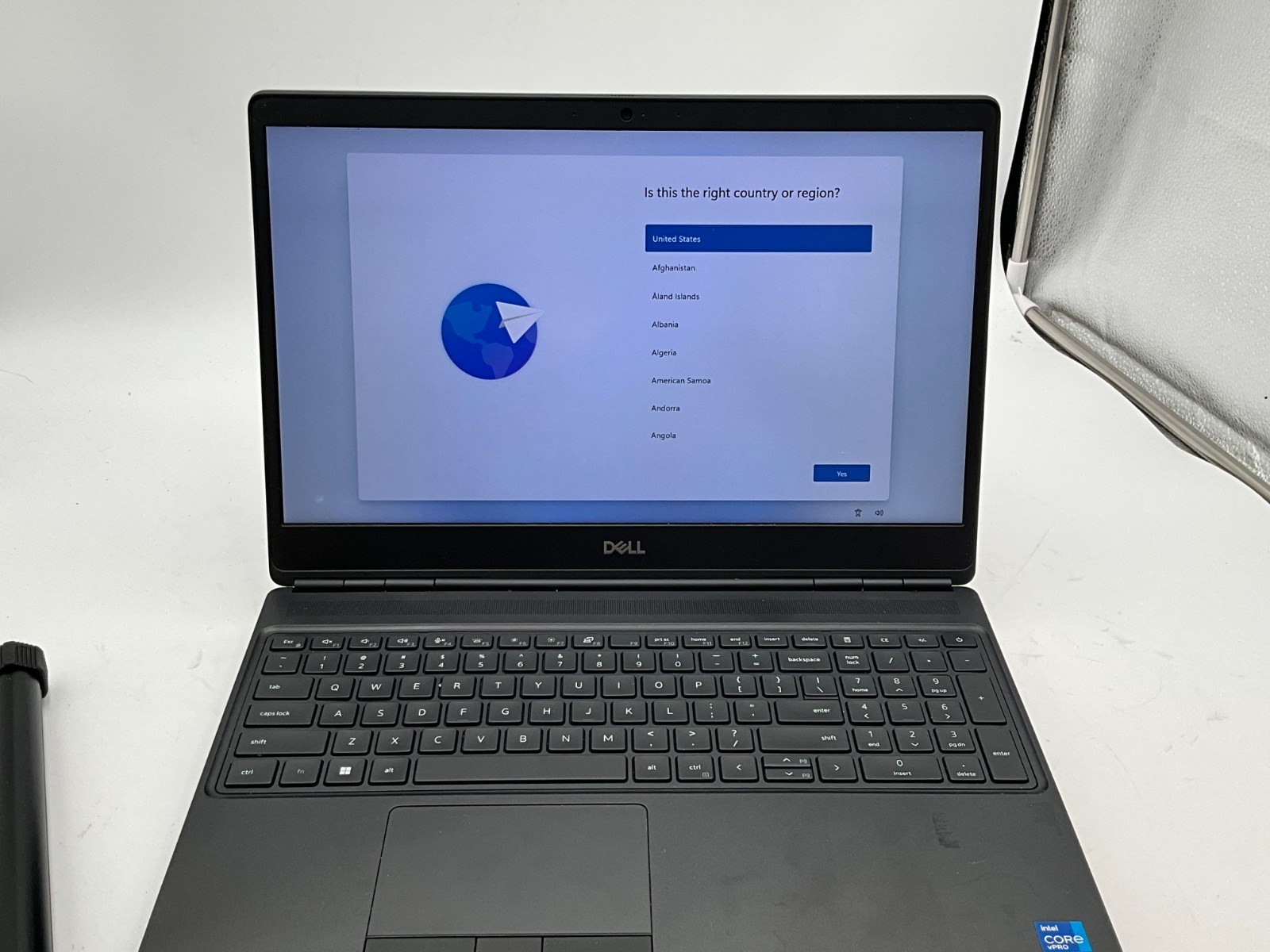 DELL Precision 7560 i7-11850H 2.50g 64GB 1tb T1200 15.6″ WIN11 Laptop 9N2F5M3