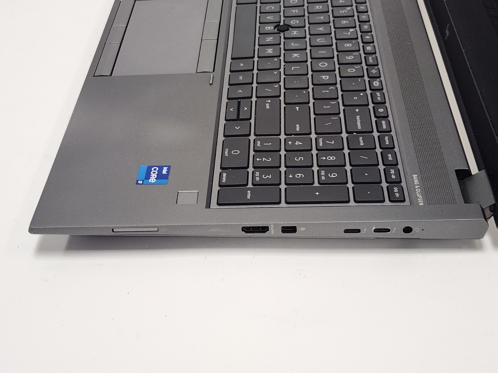 HP ZBook Fury 15 G8 15.6″ i7-11850H 2.5GHz 32GB RAM 512GB SSD NVIDIA RTX A2000