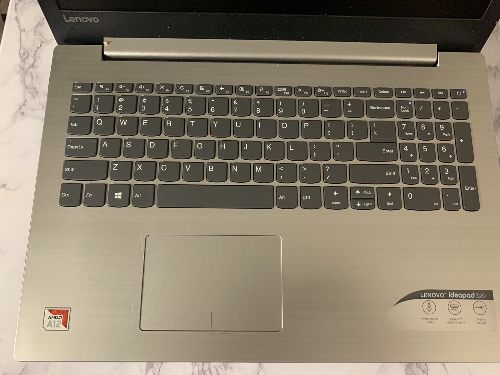 Lenovo 80XS00DJUS 15.6in” AMD A12 8GB Radeon R7 1TB