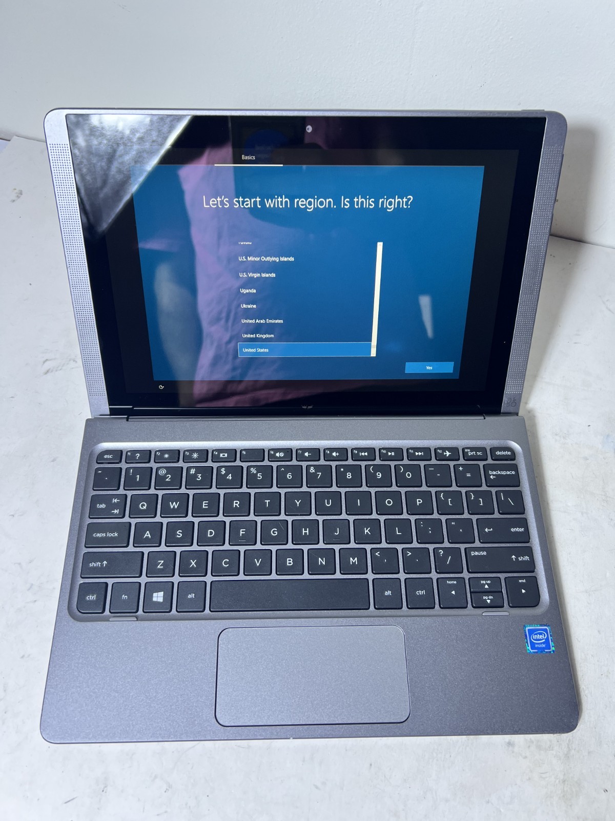 HP x2 210 G1 Convertible 2-in-1 Intel Atom X5-Z8300 4GB RAM 64GB SSD as-is READ!