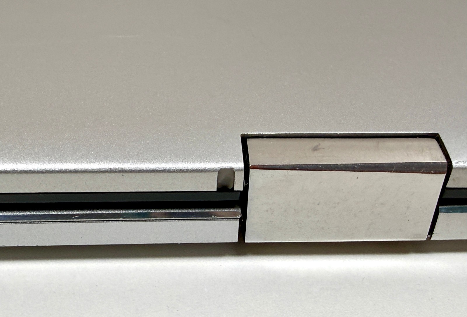 ASUS Chromebook Flip C434T 14″ Full HD Touch 1.1GHz m3-8100Y 4GB RAM 64GB eMMC