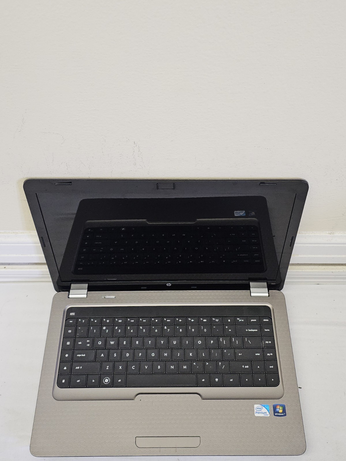 HP G62t-350 Laptop – Intel Pentium – 4GB RAM – 320GB HDD – NO BATT – Read Desc.