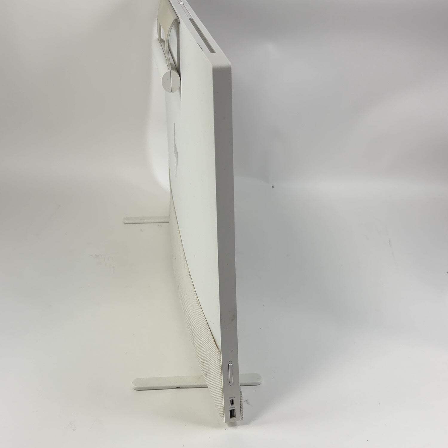 HP Envy Move AIO 8B91AA 23.8″ i5-1335U 1.30GHz 8GB RAM 512GB SSD