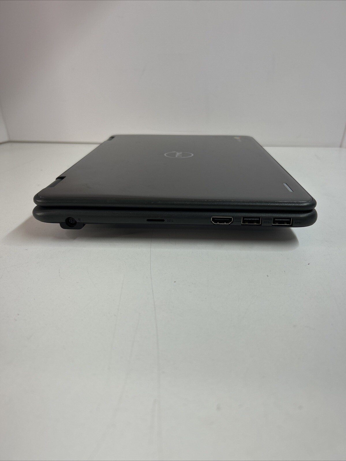 Dell Inspiron 3181 Chromebook 11.6″ Intel Celeron N4000 4GB RAM 32GB eMMC