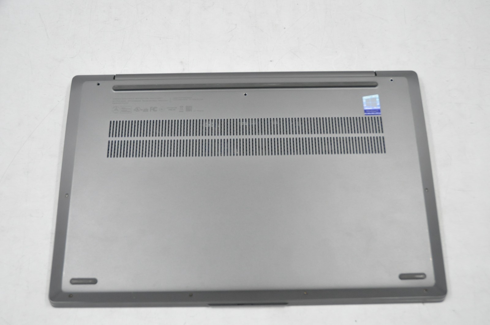 Lenovo IdeaPad 5 Intel Core i7-1065G7 12GB RAM No SSD #1086