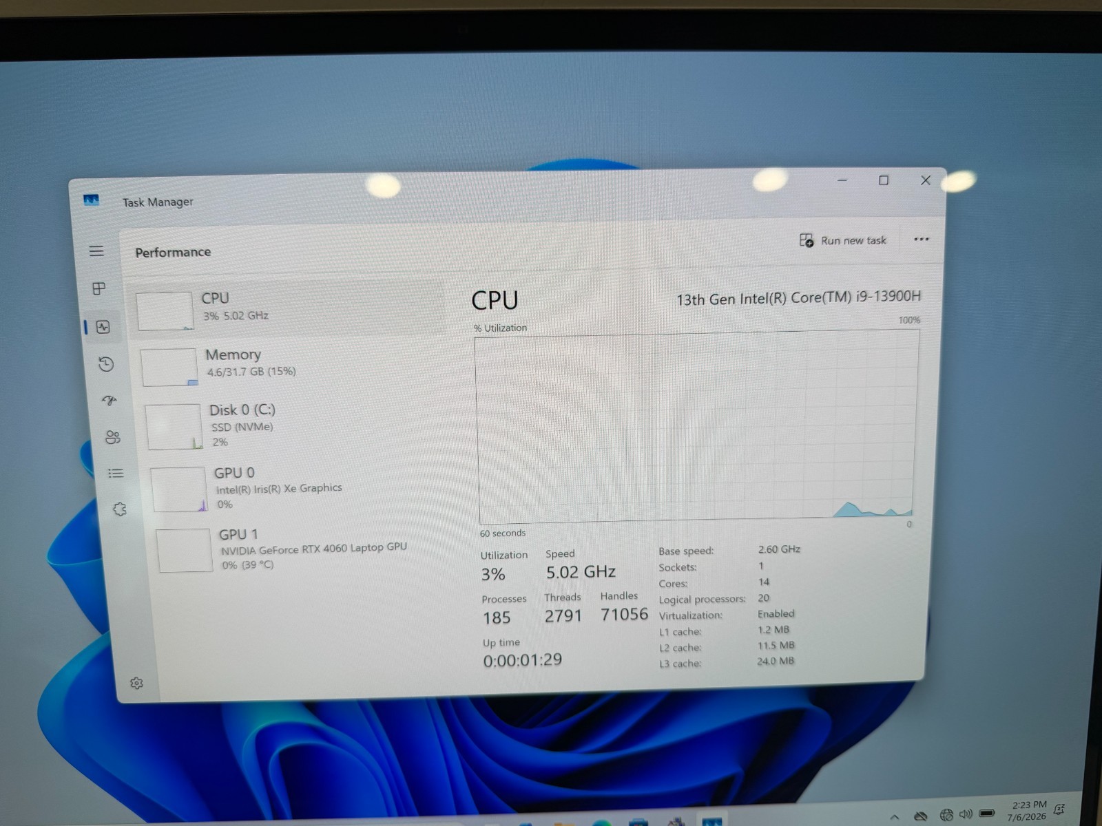 HP Envy 16 OLED Touch i9-13900H RTX 4060 32GB 1TB SSD 120Hz 16″ Win 11