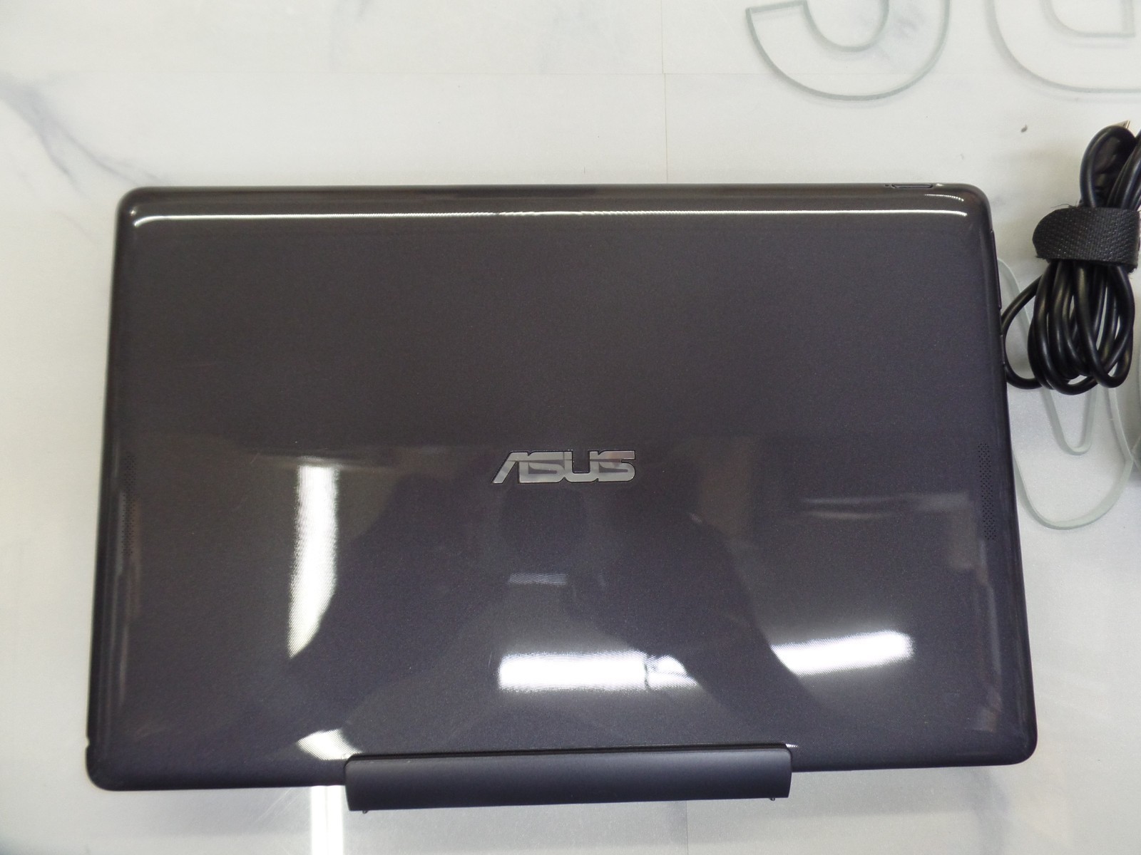 ASUS Transformer Book T100TA-B1-GR 1.33Ghz Z3775 2GB 32GB eMMC Touch 10.1″ MINT