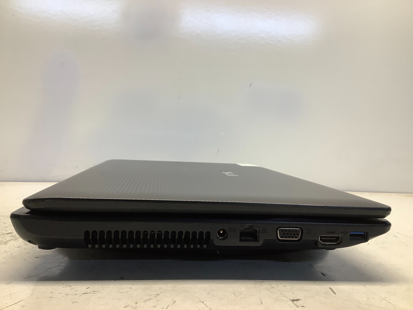 Asus X54C-BBK11 Intel Pentium B960 2.2GHz 4 GB NO HDD