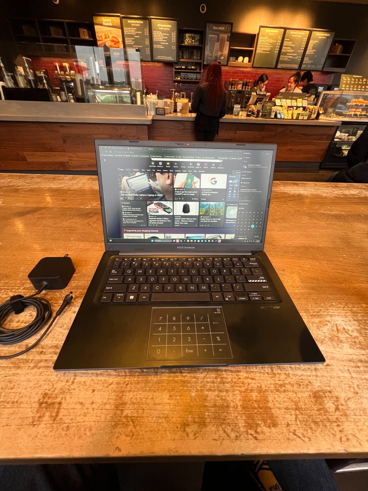 ASUS VivoBook 14″ (500GB SSD, Intel Core i3 11th Gen., 4.1GHz, 24GB) Laptop