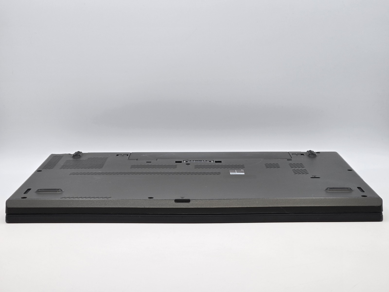Lenovo ThinkPad T560 15″ FHD I7-6600U 256GB 8GB W10P Webcam Backlit FP Reader