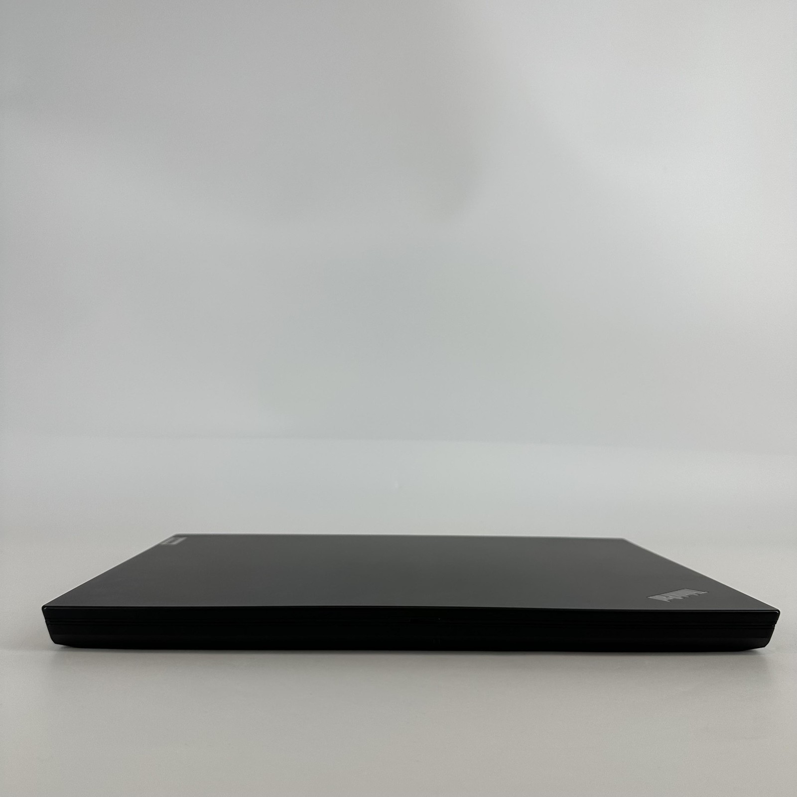 Lenovo ThinkPad P15v Gen 3 Black FHD 2.3 GHz i7-12700H 32GB 2TB/2TB Very Good