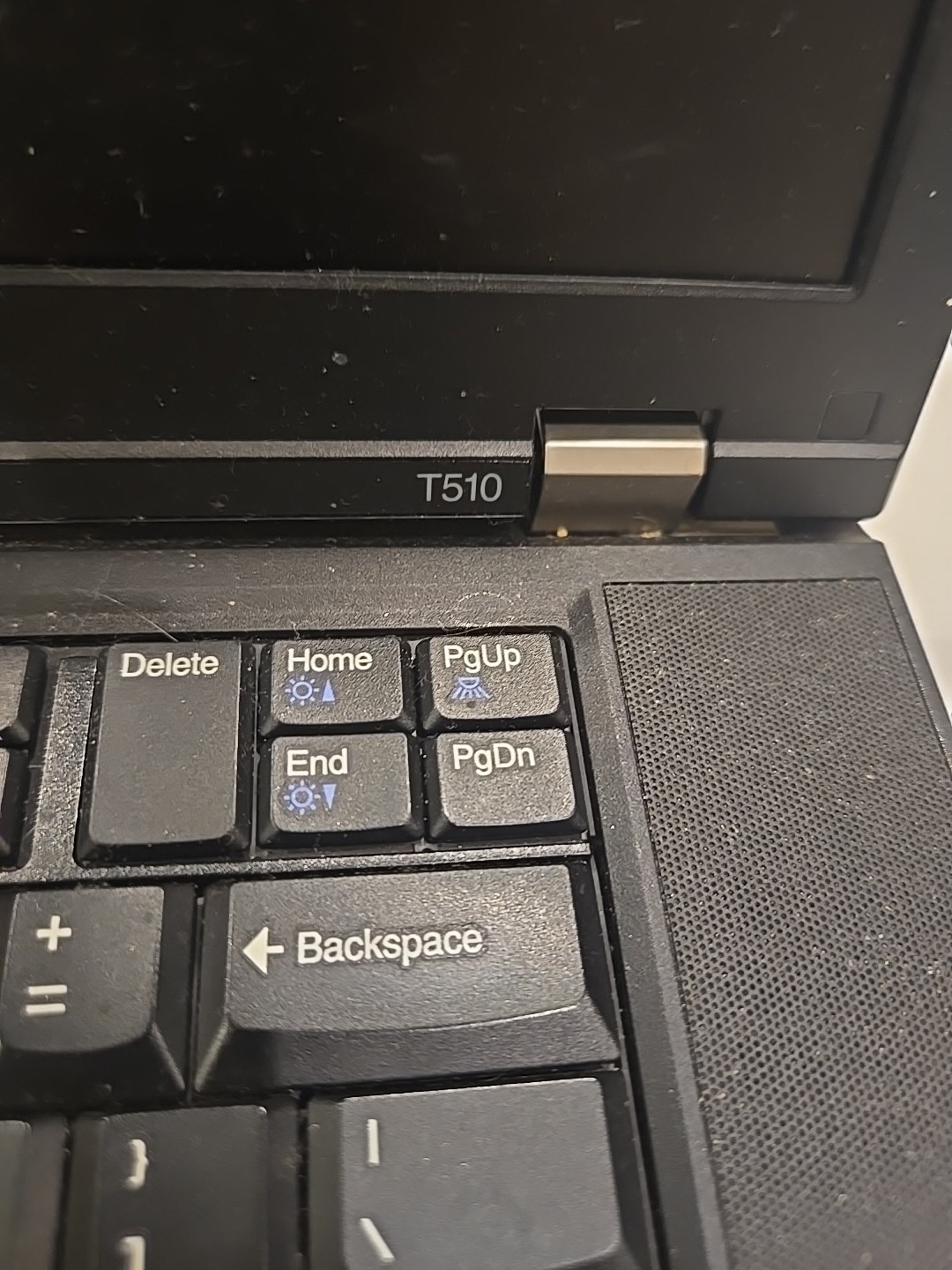 Lenovo ThinkPad T510 Intel Core i5-M520 2.66GHz 4GB Ram 256 GB HDD