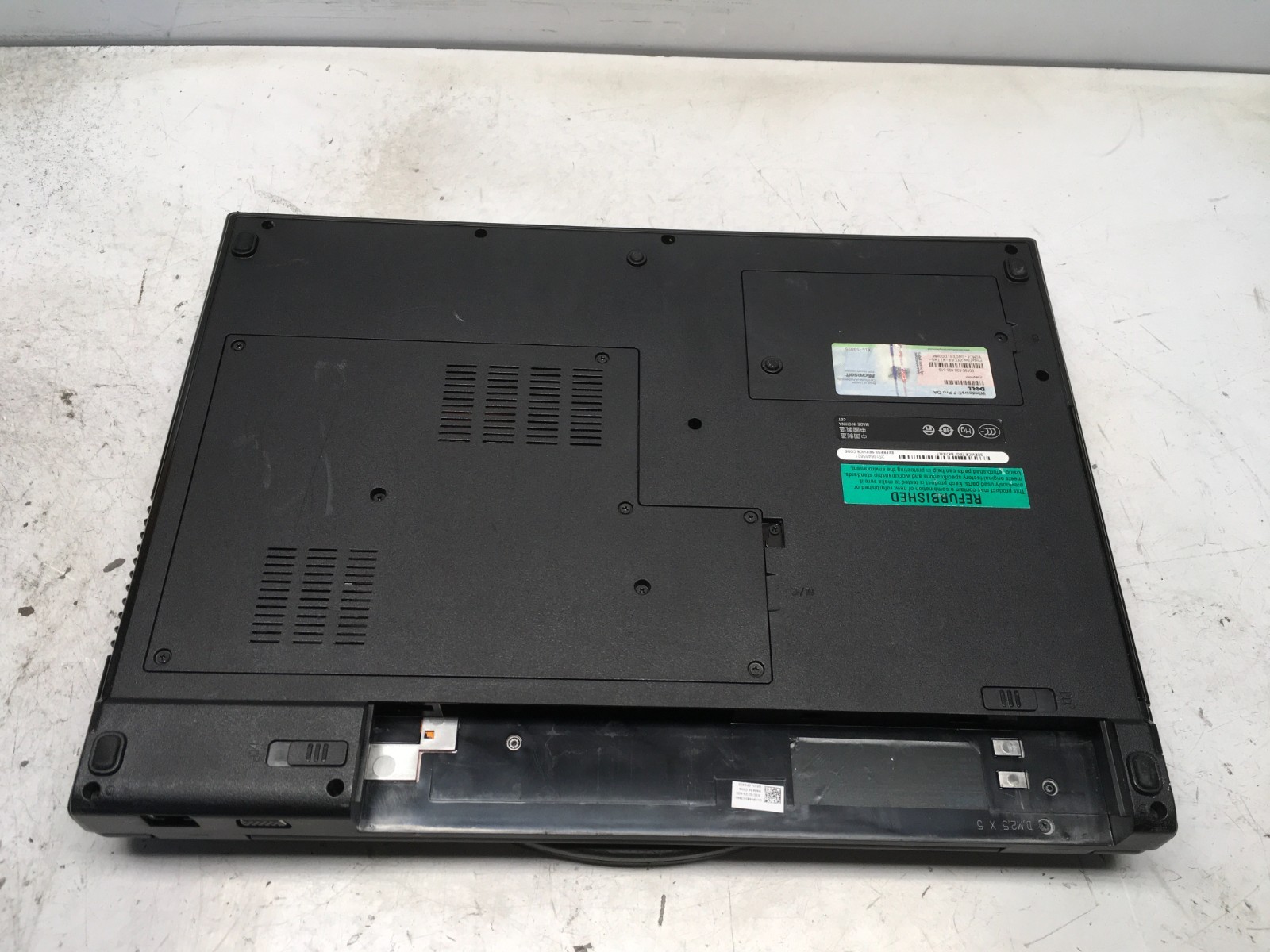 Dell Vostro 1720 Intel Core 2 Duo P7570 2.26GHz 4 GB NO HDD
