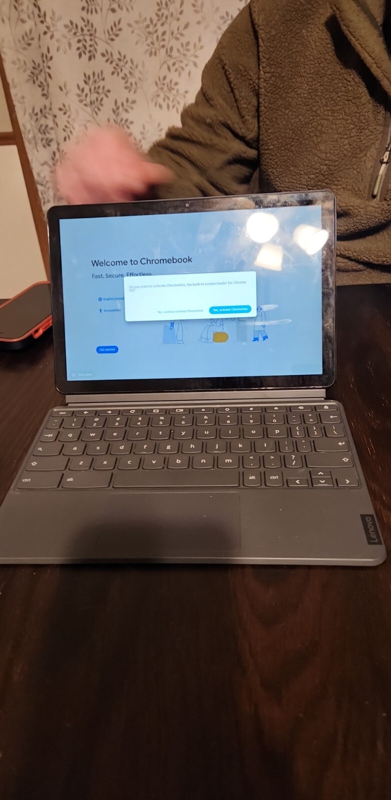 Lenovo Ideapad CT-X636F 10.1″ (128GB,MediaTek Helio P60T,2.00GHz,4GB) Chromebook