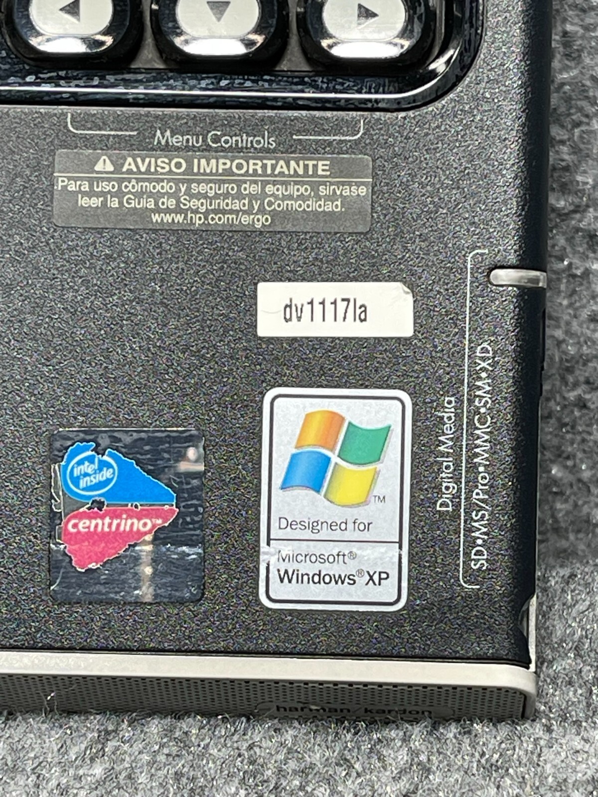 HP Pavilion DV1000 Laptop Intel Centrino For Parts Repair Notebook