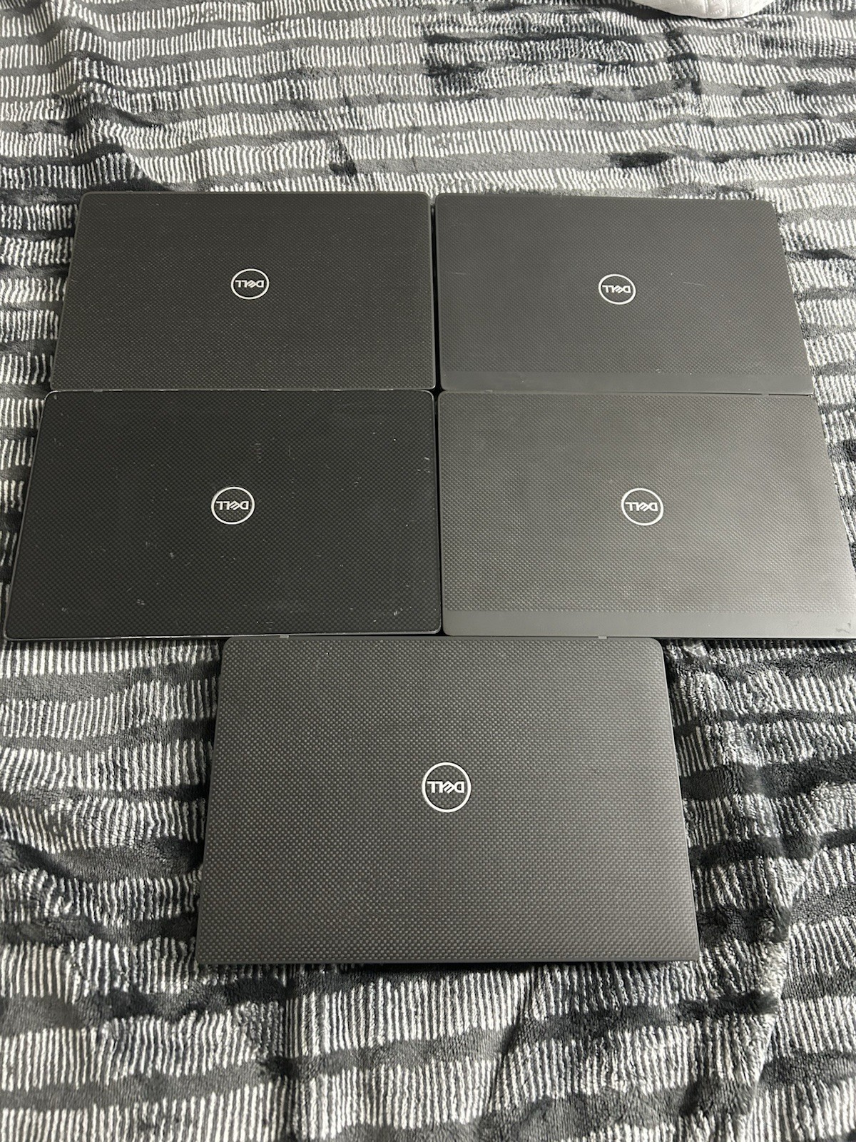LOT OF 5 DELL LATITUDE 7300 SERIES LAPTOPS i7 2 4 GB RAM BATTERY INCLUDED