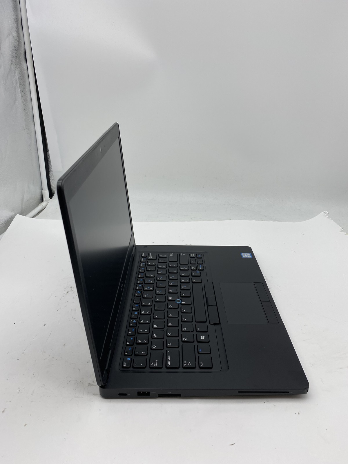 Dell Latitude 5490 Laptop Core i5 8350U 1.7GHz 8GB RAM 256GB SSD Windows 11 Pro