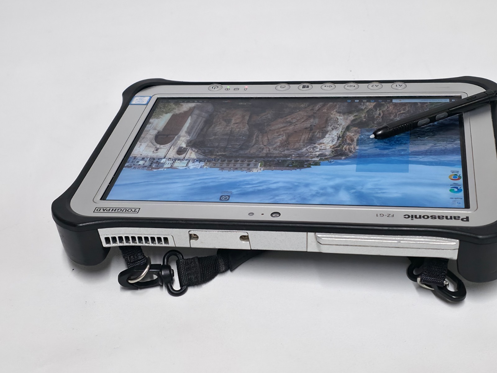 PANASONIC TOUGHPAD FZ-G1 MK5 | 10.1″ WUXGA i5-7300U 256GB SSD 8GB GPS HDMI LTE