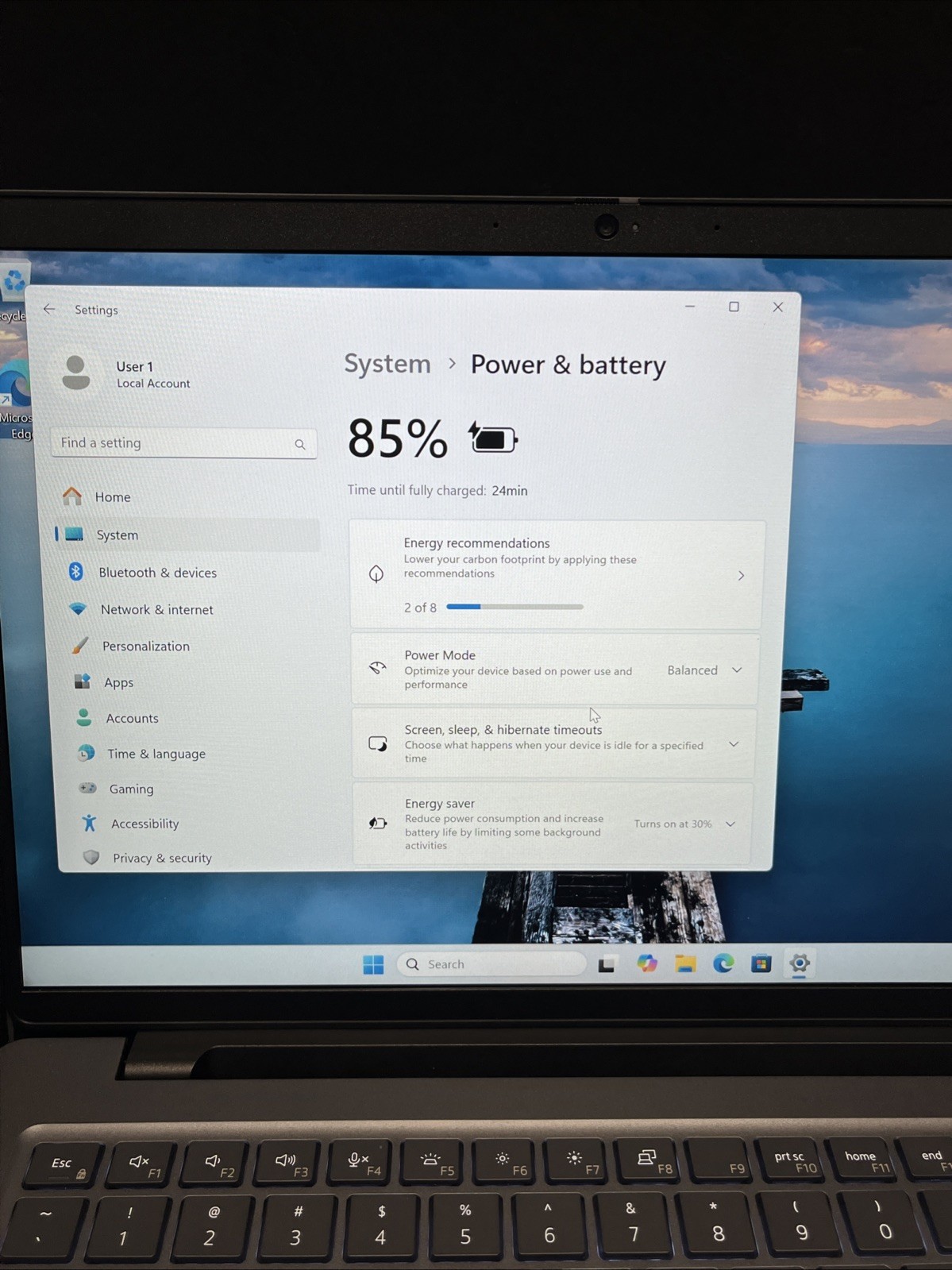 Dell Pro Max 14 16GB Ram 512GB SSD Arc Pro 140T W/ Charger