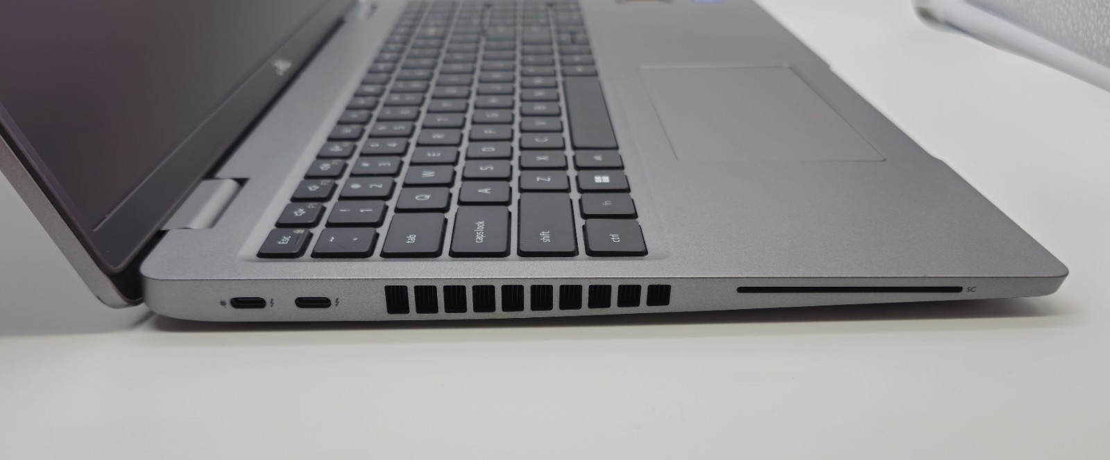 Dell Precision 3560 | i5-1145G7 vPro | 1TB NVME | 16GB RAM | Windows 11 Pro