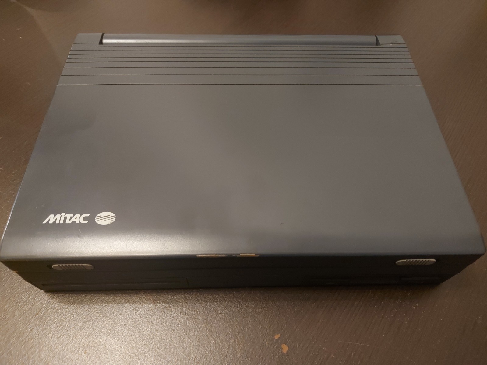 Extreme Rare Mitac 3025D Laptop with Intel 386SX (Released 1991)