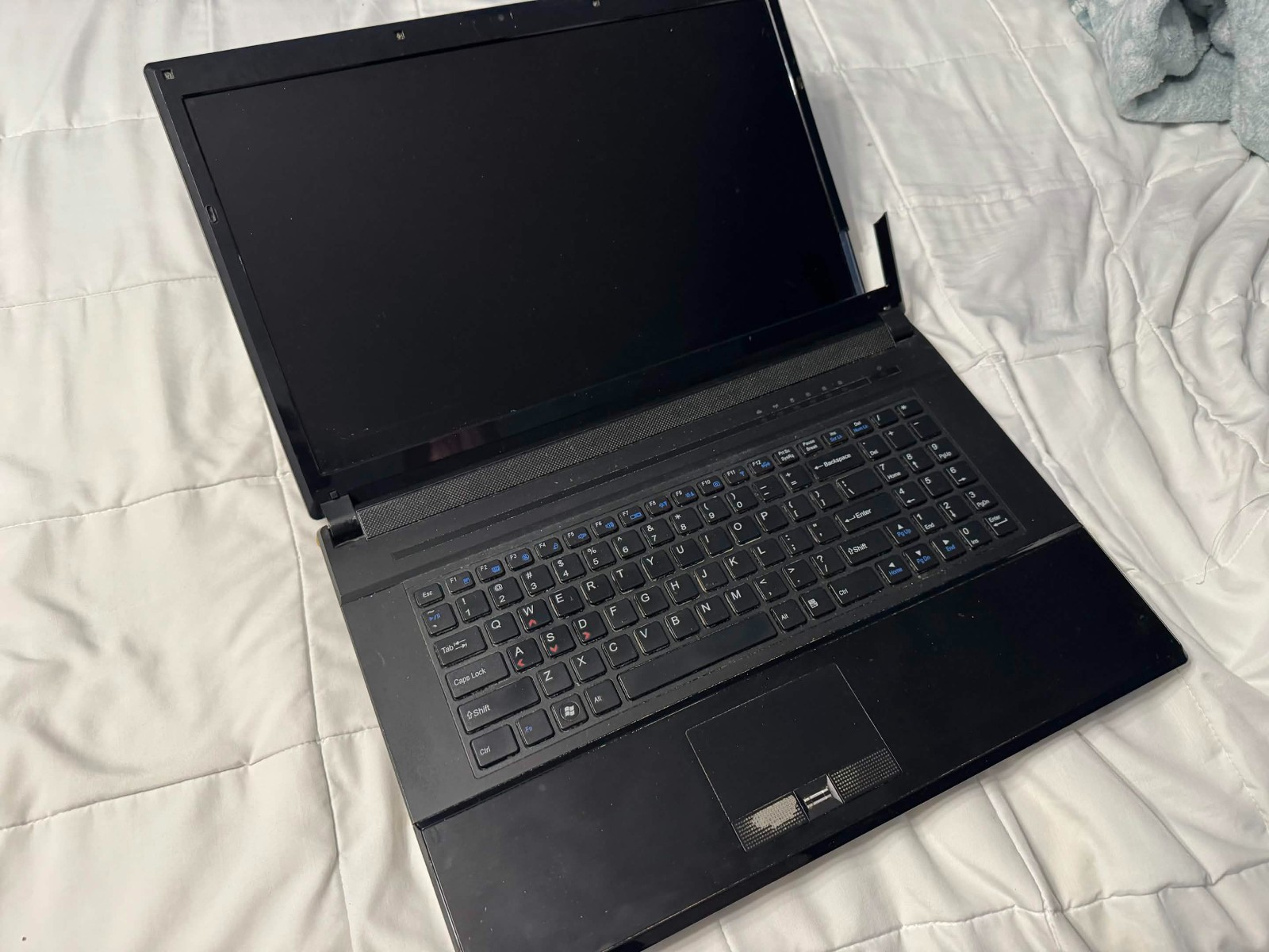 OriginPC EoN 17-S Laptop (Intel i7 2920XM) (Nvidia 560M) (2013) (For Parts)
