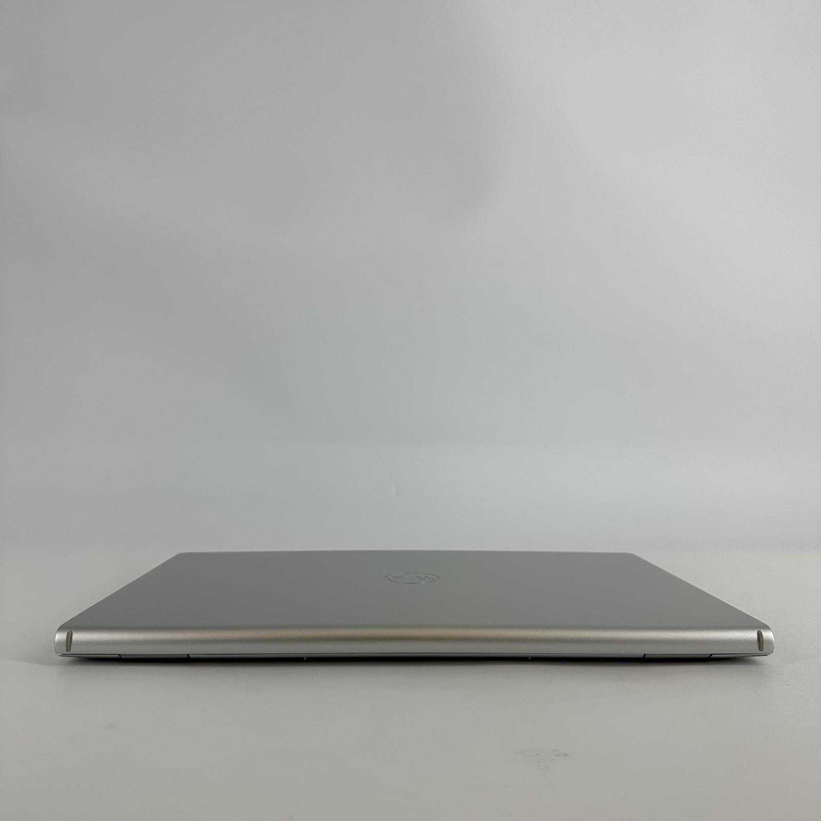 Dell 15 DC15250 Platinum Silver FHD 1.7 GHz i7-1355U 16GB 512GB SSD Very Good