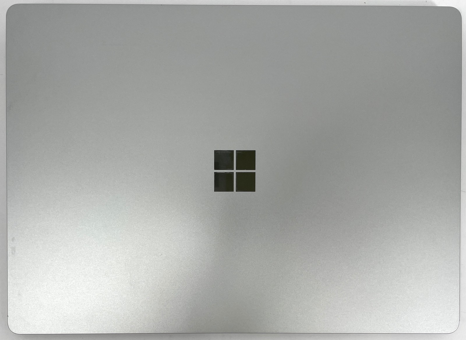 Microsoft Surface Laptop 5 1950 i7-1265U 512GB SSD 16GB RAM – Win 11 – See Desc