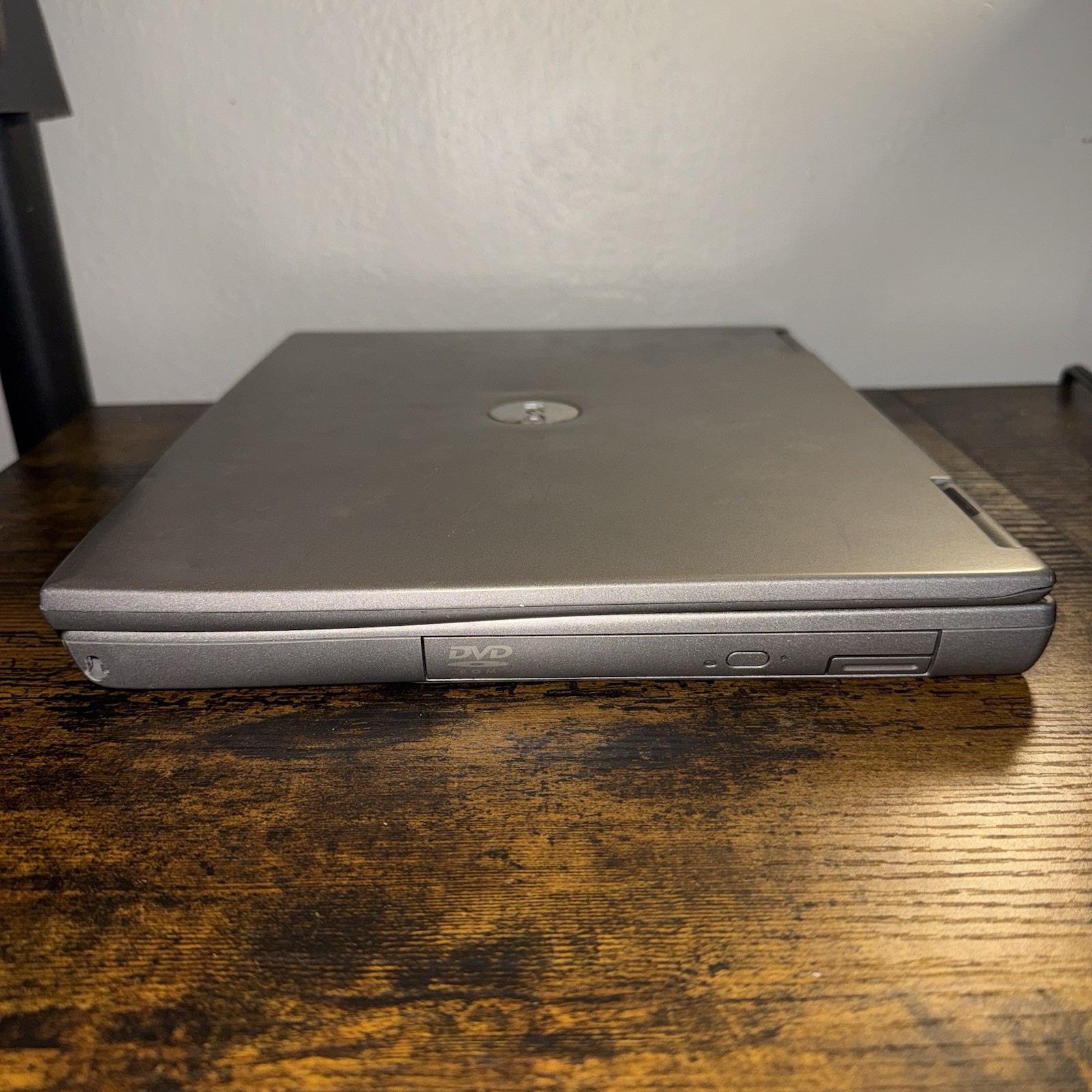 Dell Latitude D600 14″ 1.40GHz/64GB SSD/1GB/Serial/Parallel/ATI GPU/XP Untested