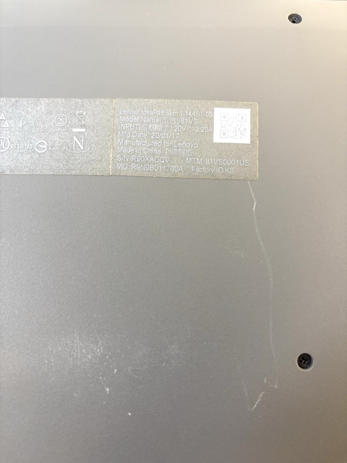 Lenovo IdeaPad Slim 1-14AST-05 14” Laptop AMD A6 FOR PARTS / READ + Charger