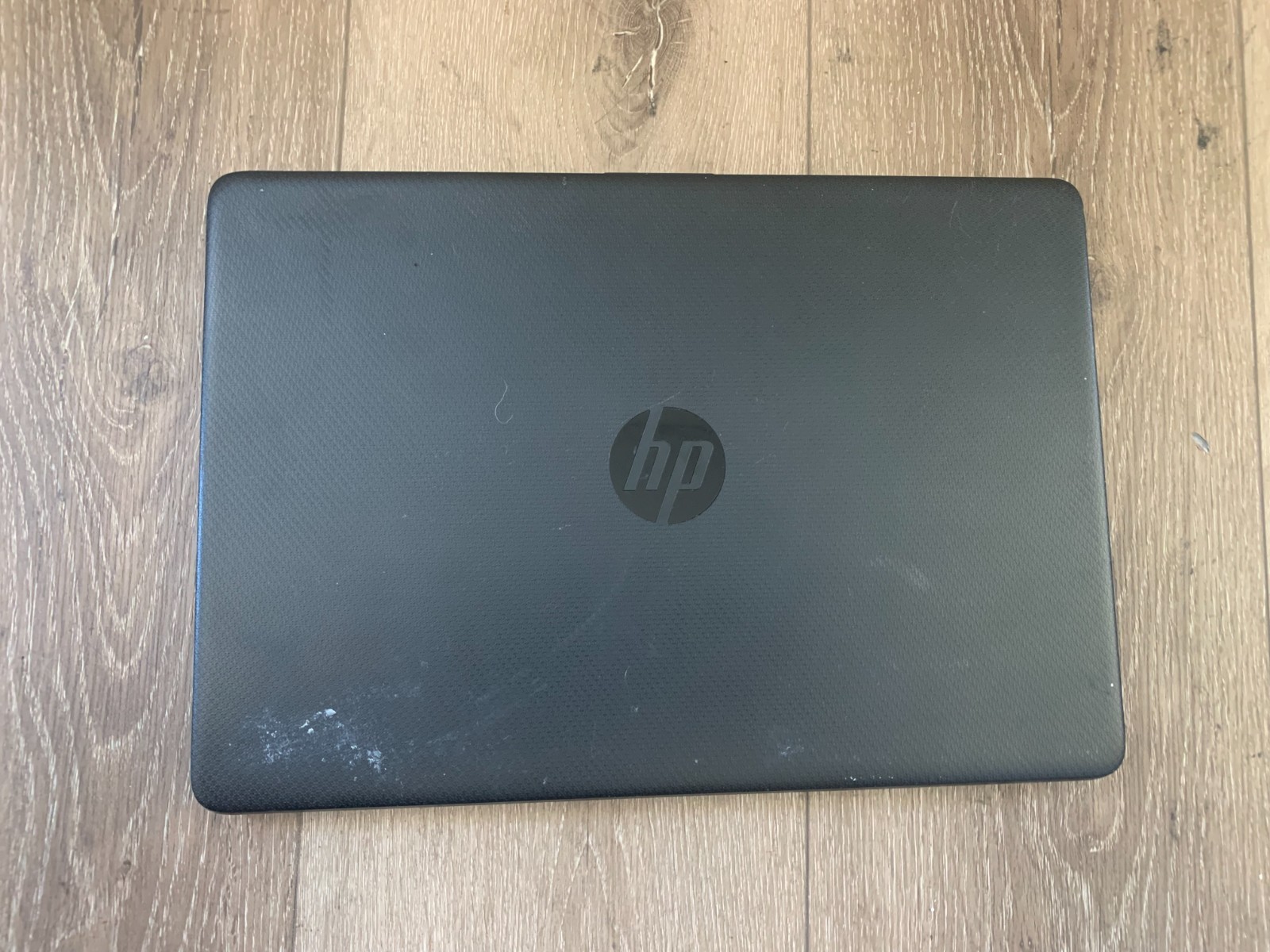 HP 14-fq0013dx 14″AMD Athlon Silver 3050U 2.30Ghz 4GB RAM 128GB SSD Win 10 Home