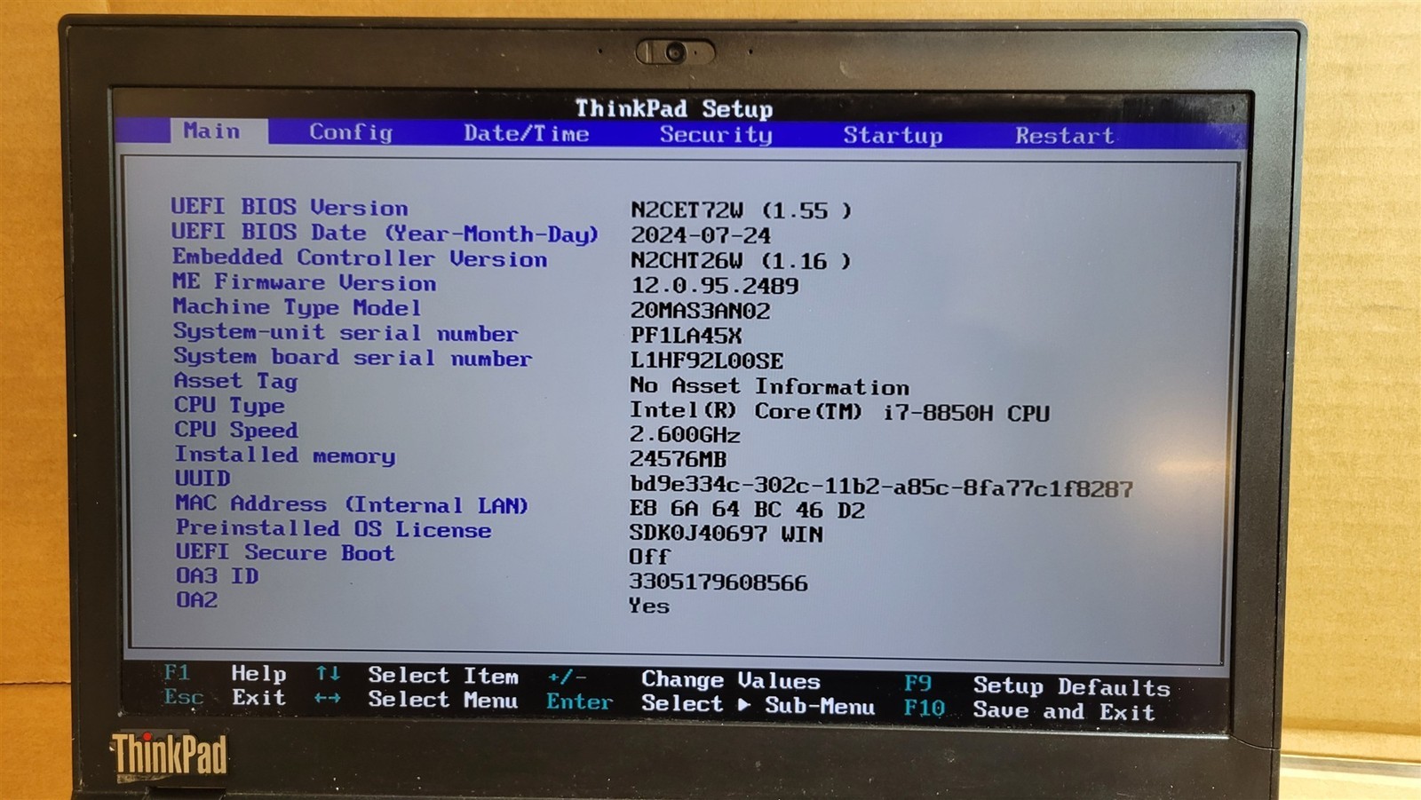 Scratched LCD Lenovo ThinkPad P52 Intel i7-8850H 2.6GHz 24GB 256GB P1000 AS-IS