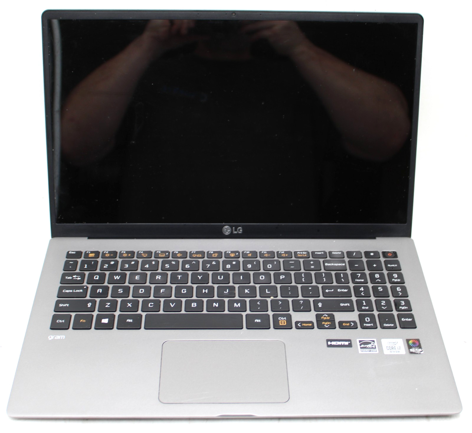 15.6″ LG Gram Laptop 15Z90N-N.APS9U1 i7-1065G7 1.30GHz 16GB RAM 512GB SSD Win11
