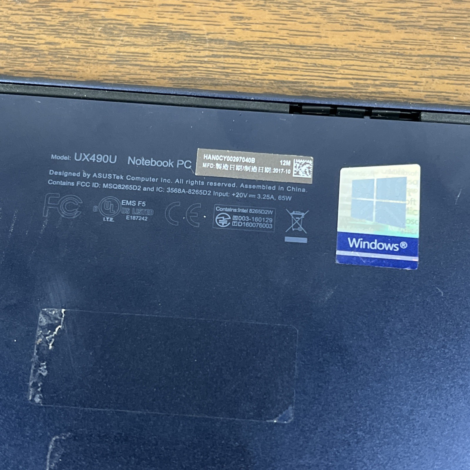 ASUS ZENBOOK UX490U I7 8GB RAM (POWERS ON, NO IMAGE) NO SSD – FOR PARTS/REPAIR