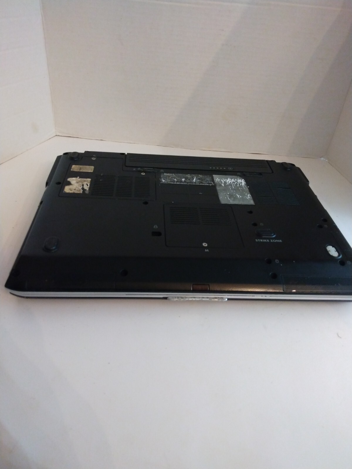Dell Inspiron 1520 Laptop