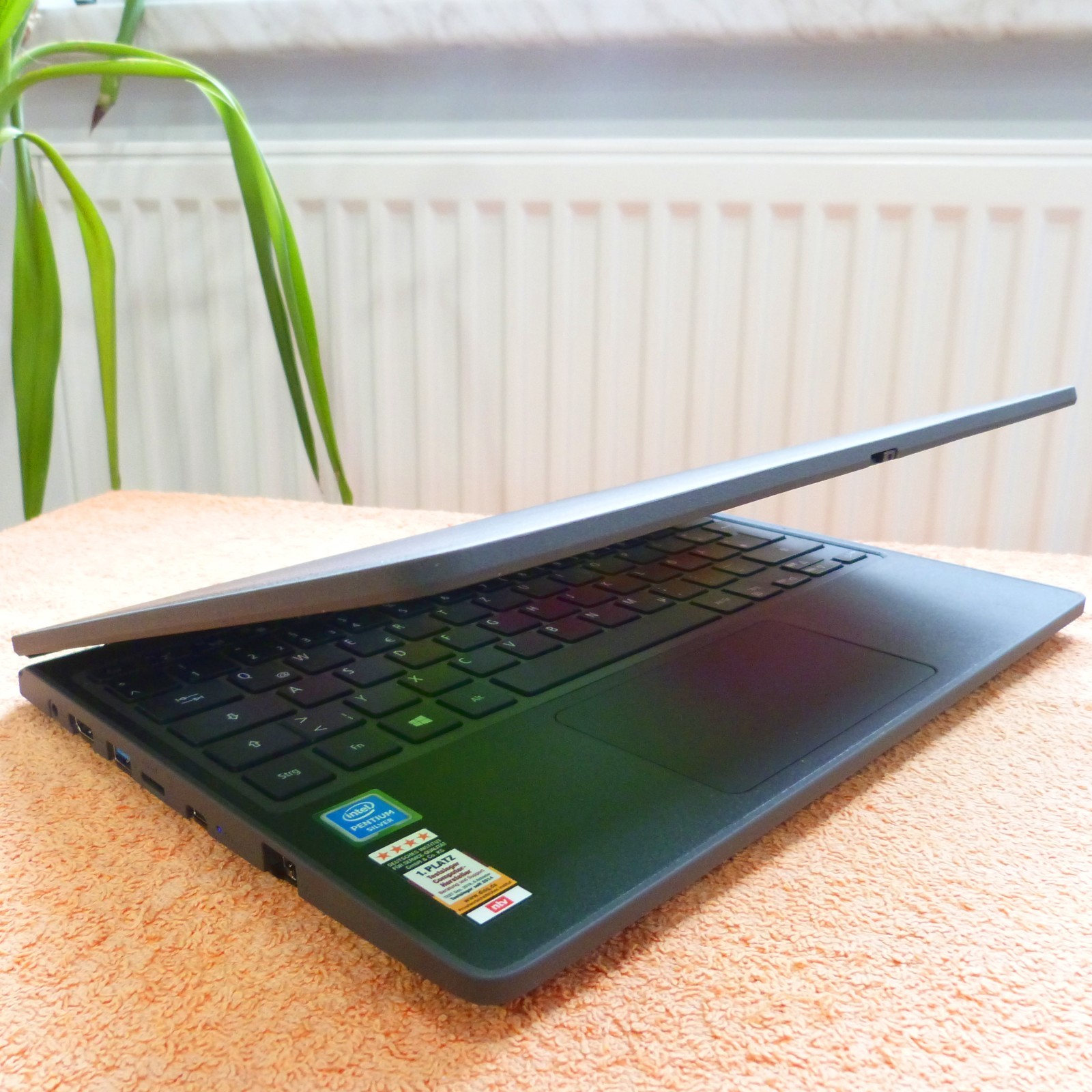 Acer Spin B3 NetBook 11″ TOUCH 360 Degree Convertible FULLHD SSD Windows 11