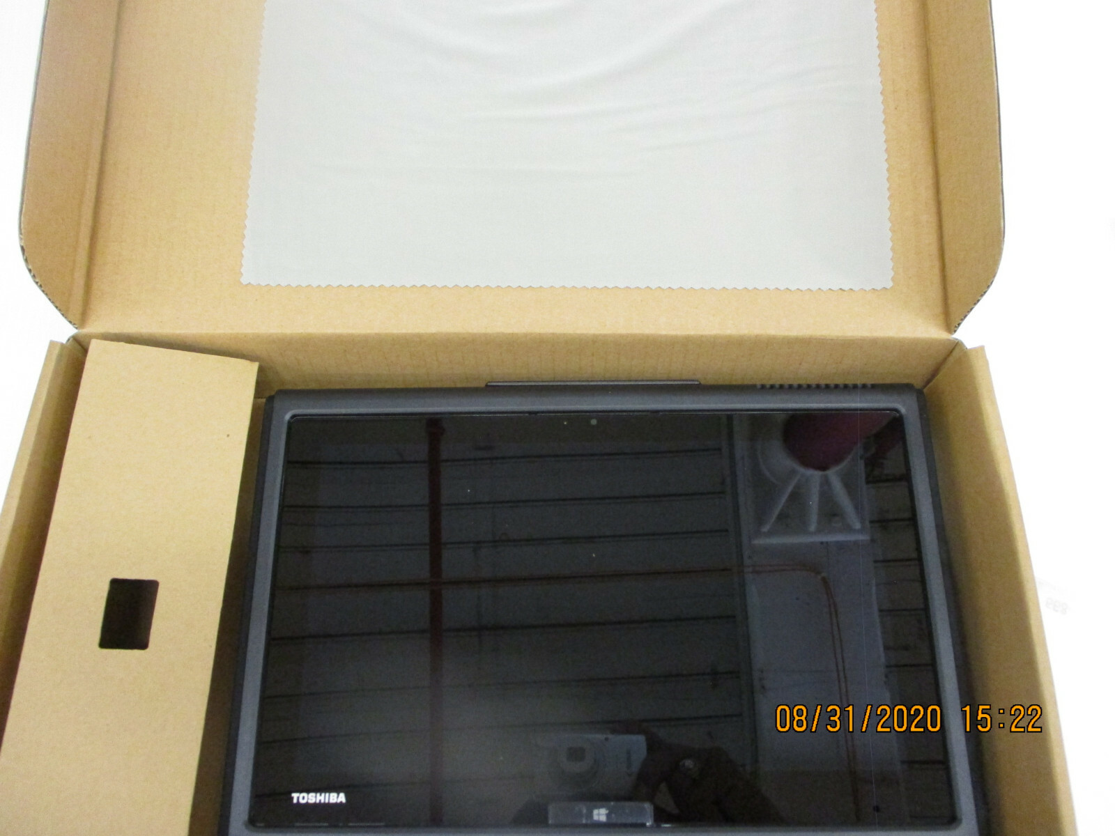 Open Box, 00AT072 toshiba tablet PT134U for POS WT310