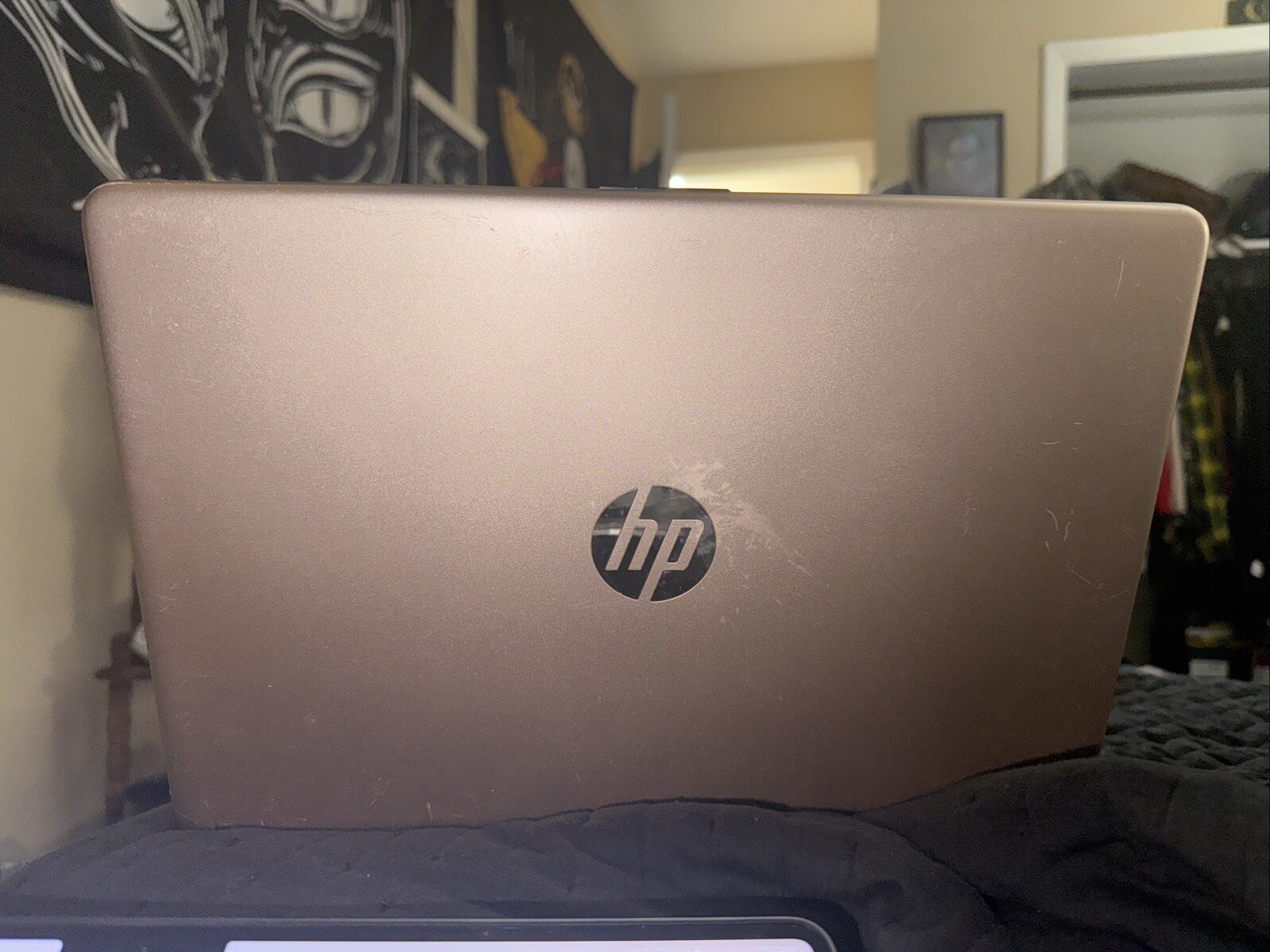 HP Laptop 15-da0018ds TOUCH 15.6″ 5405U 8GB 256SSD 2.3GHz Win 11 Home | UDH 610