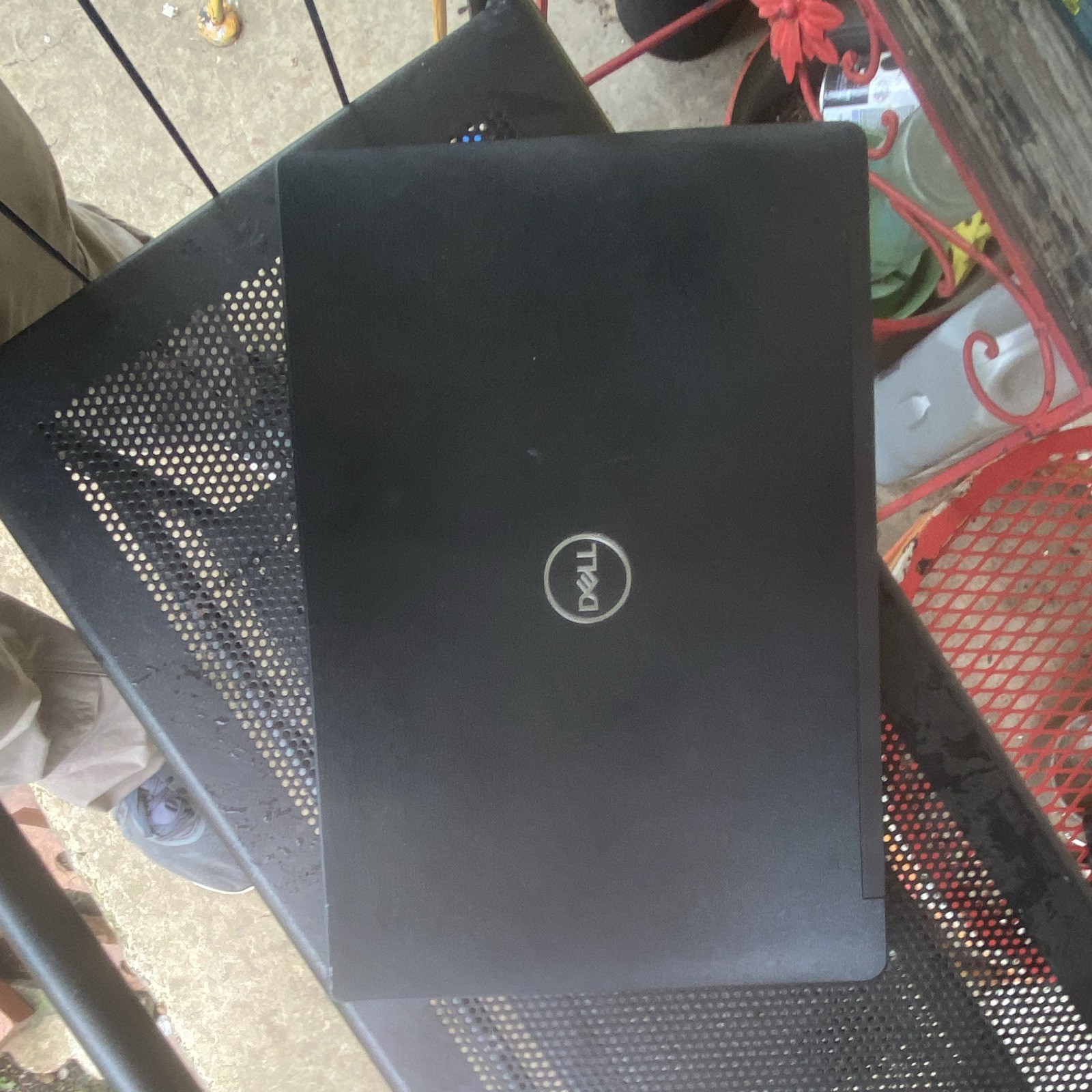 Dell Latitude 7300 13.3″ i5-8th 8GB 256GB SSD FHD USB-C HDMI Black