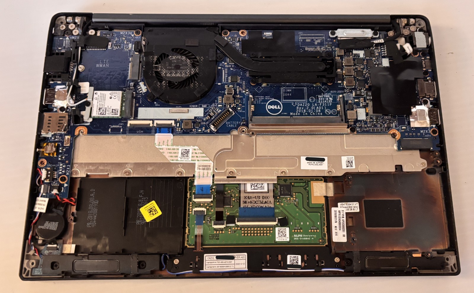 Dell Latitude 7390 13″ Core i7 NO RAM NO SSD For Parts