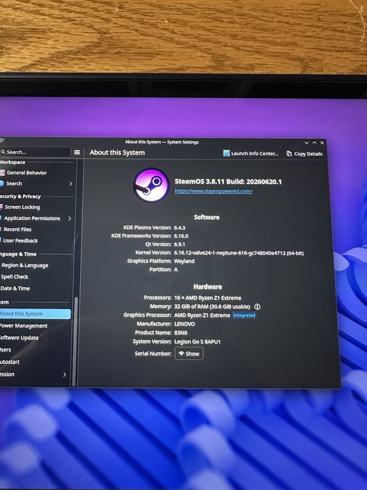 Lenovo Legion Go S 8″ 120Hz AMD Ryzen Z1 Extreme SteamOS, 32GB RAM, 1TB SSD