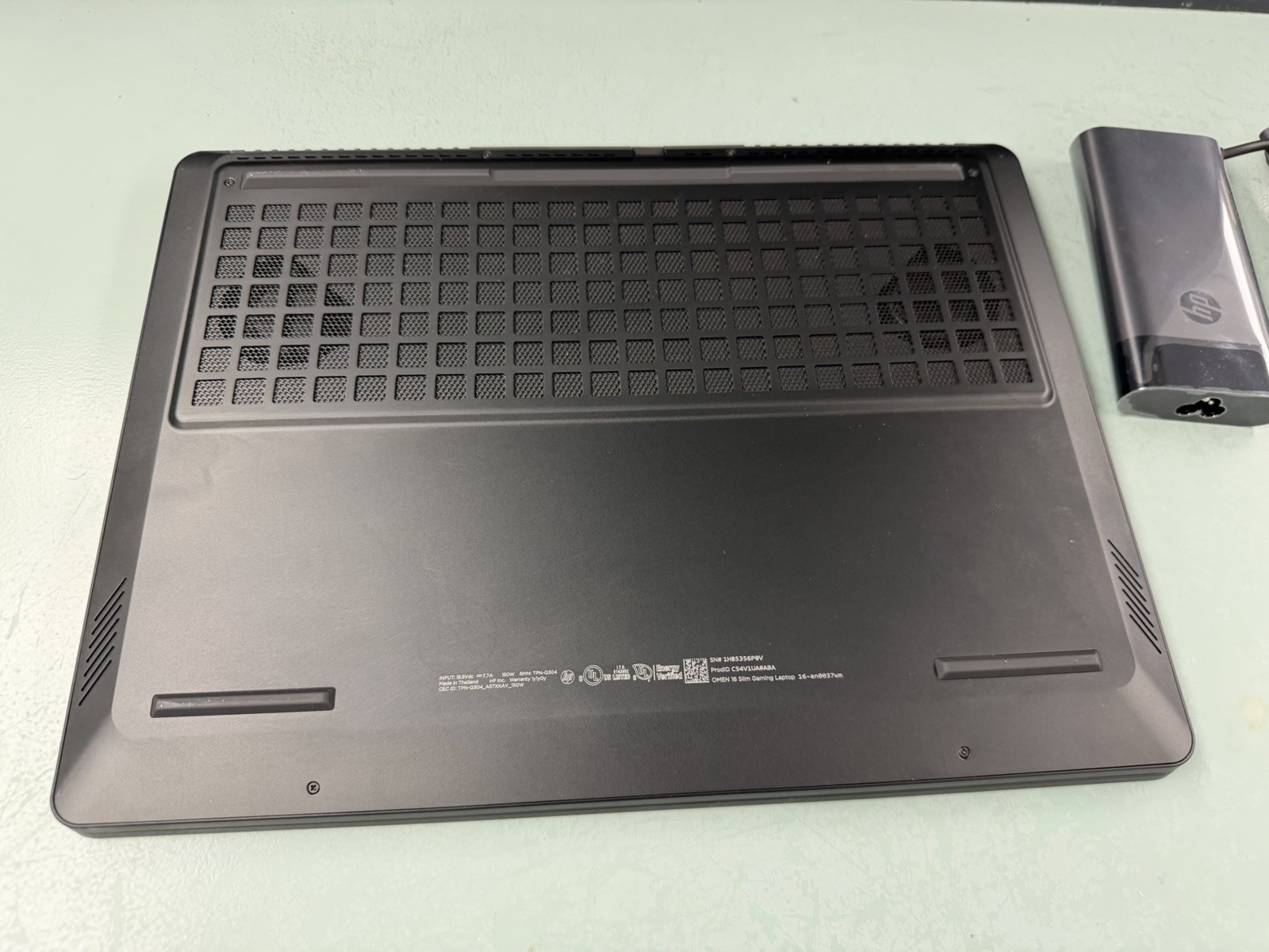 HP Omen 16 SLIM GAMING LAPTOP 16-AN0037WM INTEL ULTRA 7 255H 16GG 1TB GTX 5060