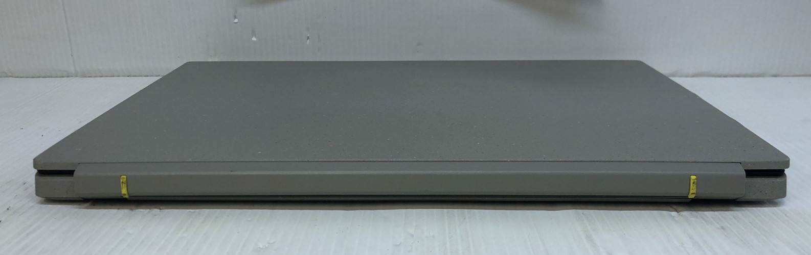 Aspire Vero AV15-51-5155 Green Laptop | i5-1155G7 | 8GB | NO SSD/OS *Bad Hindge*
